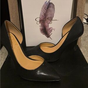 Jessica Simpson Black Textured Heels